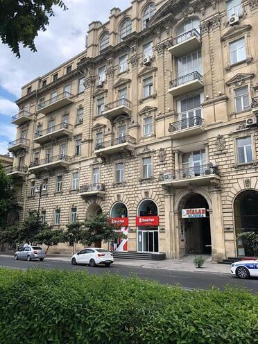 Объект - м. Ичеришехер - 320 м² (1)
