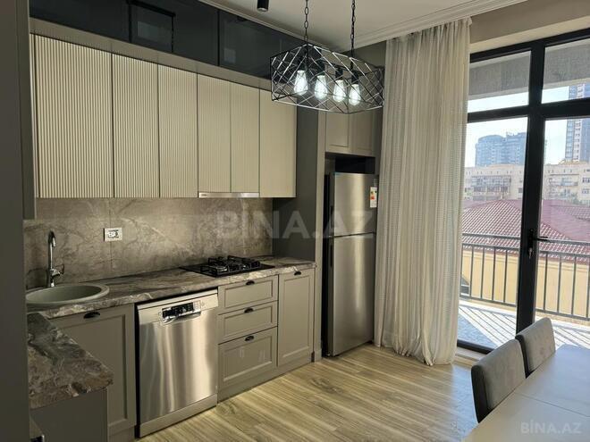 3 otaqlı yeni tikili - Şah İsmayıl Xətai m. - 135 m² (8)