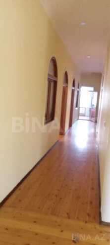 8 otaqlı həyət evi/bağ evi - 6-cı mikrorayon q. - 750 m² (9)
