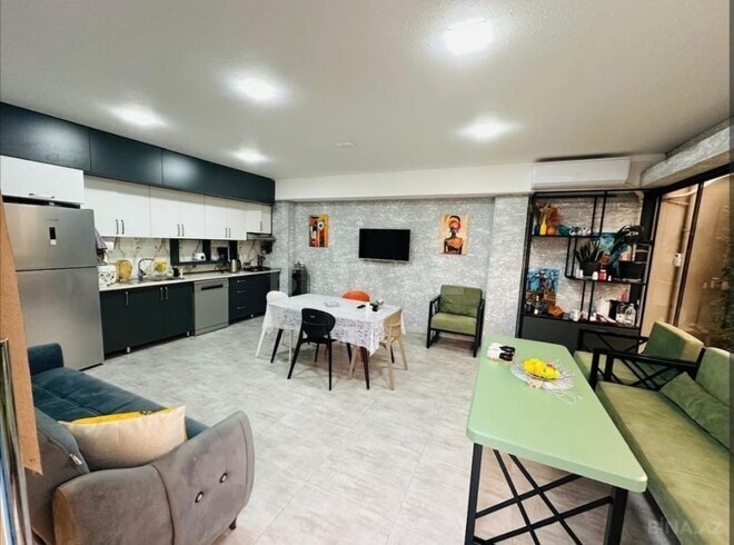 4 otaqlı həyət evi/bağ evi - Mərdəkan q. - 200 m² (13)