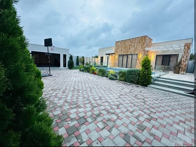 4 otaqlı həyət evi/bağ evi - Mərdəkan q. - 200 m² (1)