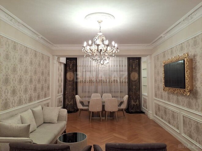 3 otaqlı yeni tikili - Elmlər Akademiyası m. - 141 m² (1)