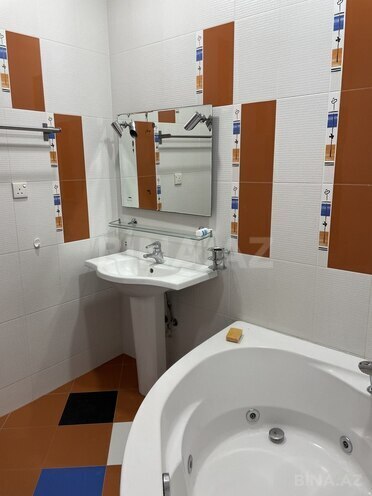 3 otaqlı yeni tikili - Nizami m. - 140 m² (25)