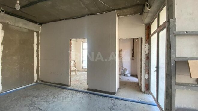 4-комн. новостройка - м. 28 мая - 93 м² (9)