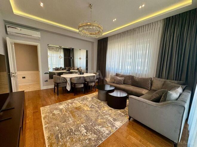 3 otaqlı yeni tikili - Ağ şəhər q. - 120 m² (1)