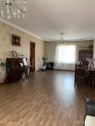 4 otaqlı həyət evi/bağ evi - Sulutəpə q. - 600 m² (21)