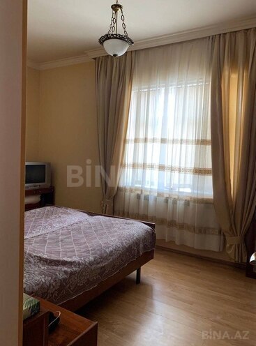 4 otaqlı həyət evi/bağ evi - Sulutəpə q. - 600 m² (19)