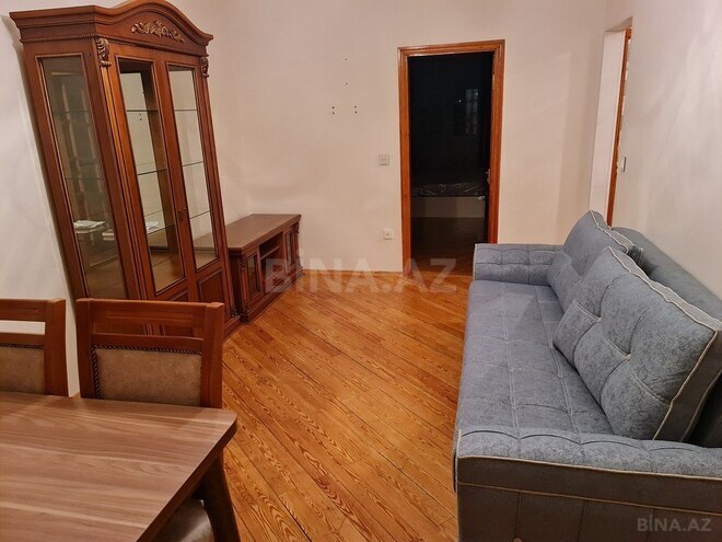 3 otaqlı köhnə tikili - Azadlıq Prospekti m. - 70 m² (14)