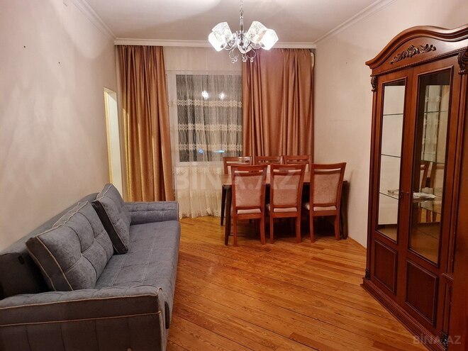 3 otaqlı köhnə tikili - Azadlıq Prospekti m. - 70 m² (15)