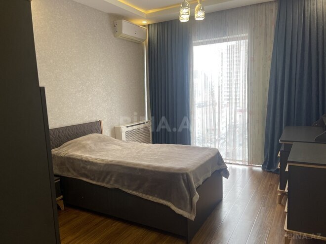 4 otaqlı yeni tikili - Şah İsmayıl Xətai m. - 181 m² (15)