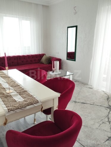 2 otaqlı köhnə tikili - Bakıxanov q. - 70 m² (1)