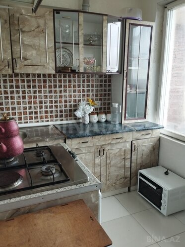 2 otaqlı köhnə tikili - Bakıxanov q. - 70 m² (9)
