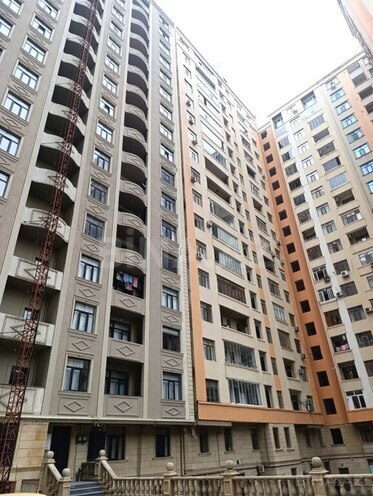 2-комн. новостройка - м. 28 мая - 74 м² (4)