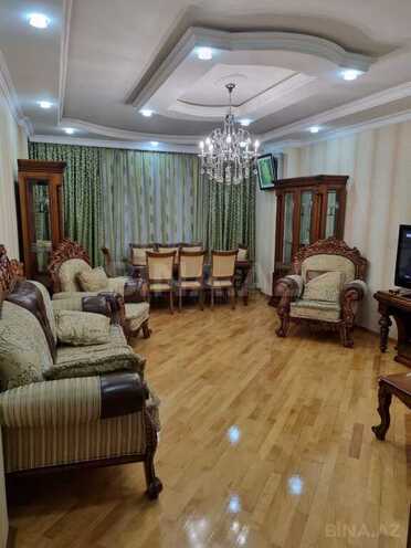 4-комн. новостройка - м. Низами - 190 м² (1)