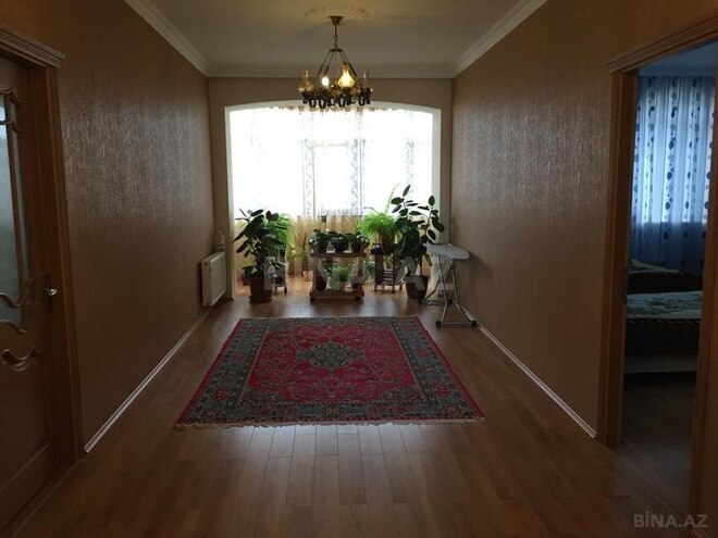 6 otaqlı həyət evi/bağ evi - Novxanı q. - 700 m² (5)