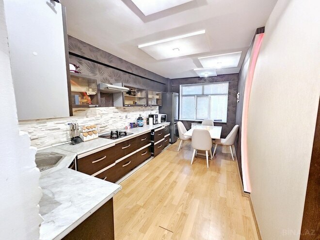 3 otaqlı yeni tikili - İnşaatçılar m. - 125 m² (11)