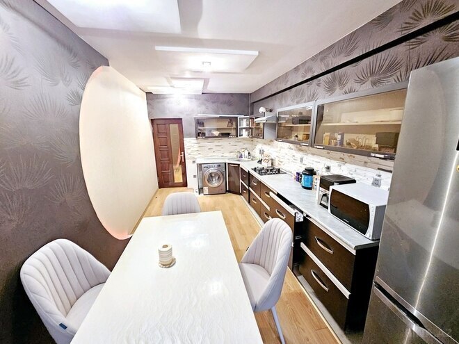 3 otaqlı yeni tikili - İnşaatçılar m. - 125 m² (12)