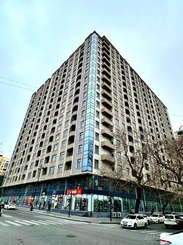 Satılır 3 otaqlı yeni tikili 140 m², 28 May m., photo 1 from 7