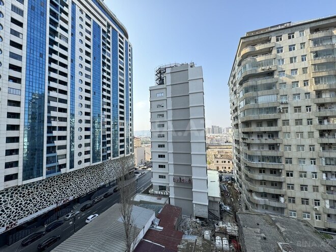 4 otaqlı yeni tikili - Şah İsmayıl Xətai m. - 196 m² (8)
