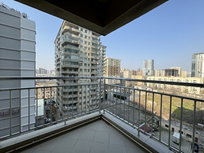 4 otaqlı yeni tikili - Şah İsmayıl Xətai m. - 196 m² (7)