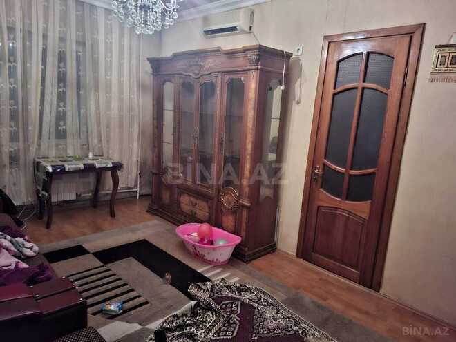 2 otaqlı köhnə tikili - Yeni Günəşli q. - 65 m² (1)