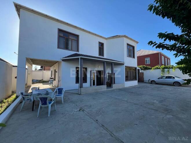 6 otaqlı həyət evi/bağ evi - Şüvəlan q. - 250 m² (4)