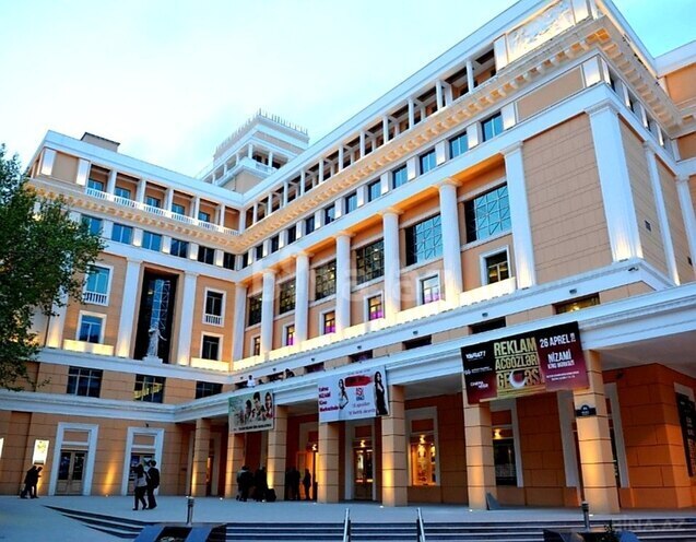 Сдаётся 12-комн. офис 900 м², м. Сахил, photo 3 from 17