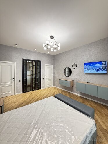 5 otaqlı həyət evi/bağ evi - Şüvəlan q. - 210 m² (28)