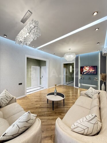 5 otaqlı həyət evi/bağ evi - Şüvəlan q. - 210 m² (13)