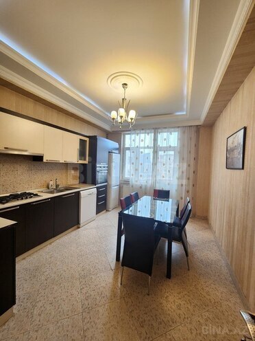 4 otaqlı yeni tikili - Nizami m. - 170 m² (12)