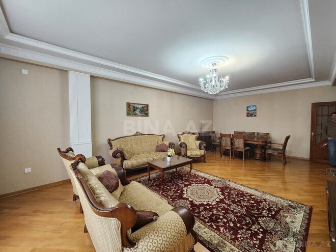 4 otaqlı yeni tikili - Nizami m. - 170 m² (1)