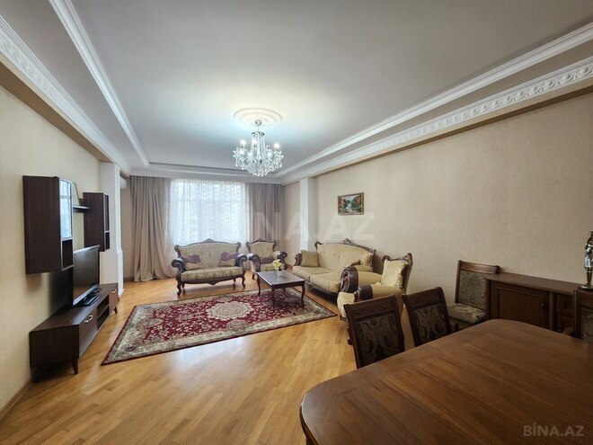 4 otaqlı yeni tikili - Nizami m. - 170 m² (13)