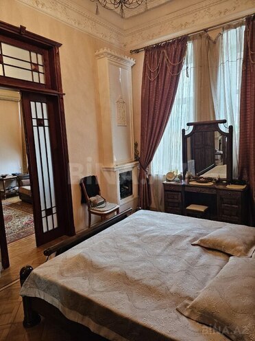 Satılır 4 otaqlı köhnə tikili 130 m², İçəri Şəhər m., photo 9 from 31