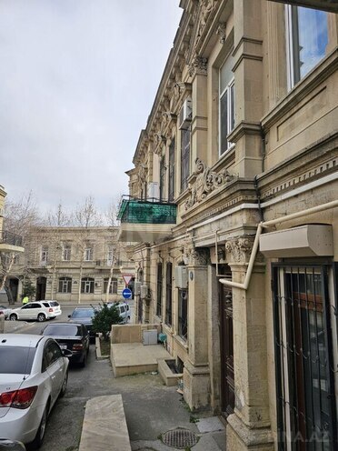 Satılır 4 otaqlı köhnə tikili 130 m², İçəri Şəhər m., photo 5 from 31