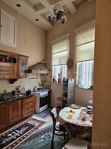 Satılır 4 otaqlı köhnə tikili 130 m², İçəri Şəhər m., photo 14 from 31