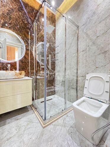 5 otaqlı həyət evi/bağ evi - Mərdəkan q. - 400 m² (30)