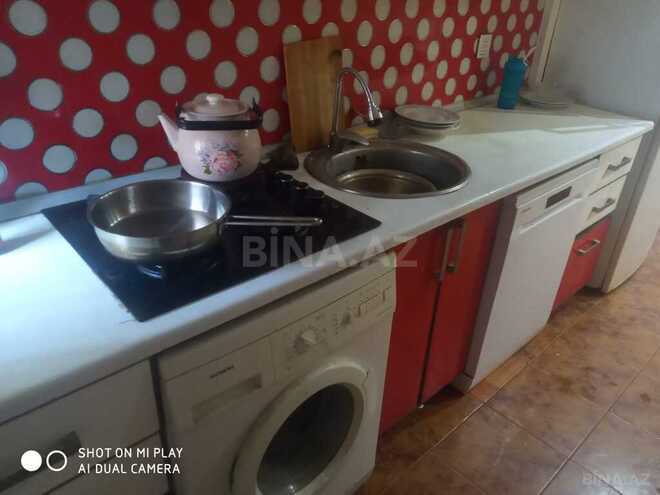 2 otaqlı köhnə tikili - 28 May m. - 90 m² (2)