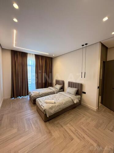 3 otaqlı yeni tikili - Şıxov q. - 158 m² (15)