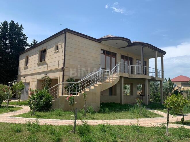 4 otaqlı həyət evi/bağ evi - Novxanı q. - 320 m² (1)