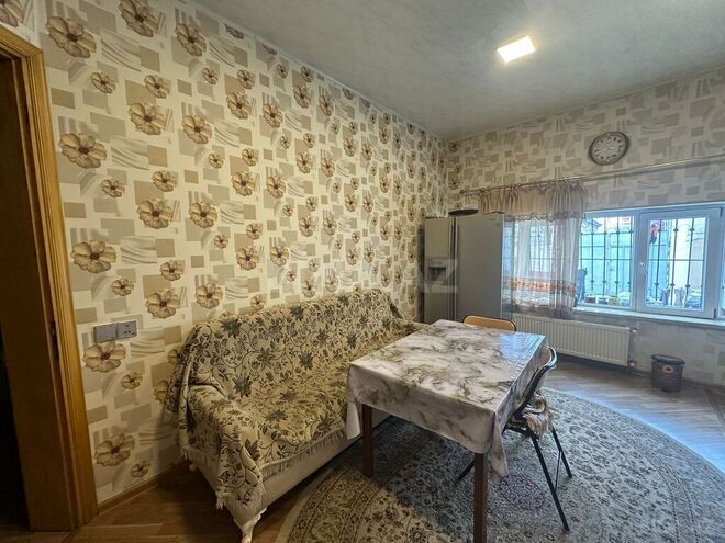8 otaqlı həyət evi/bağ evi - Biləcəri q. - 250 m² (22)