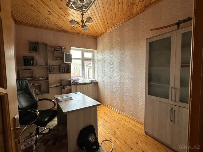 8 otaqlı həyət evi/bağ evi - Biləcəri q. - 250 m² (20)