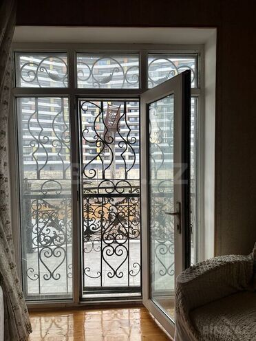 8 otaqlı həyət evi/bağ evi - Biləcəri q. - 250 m² (16)