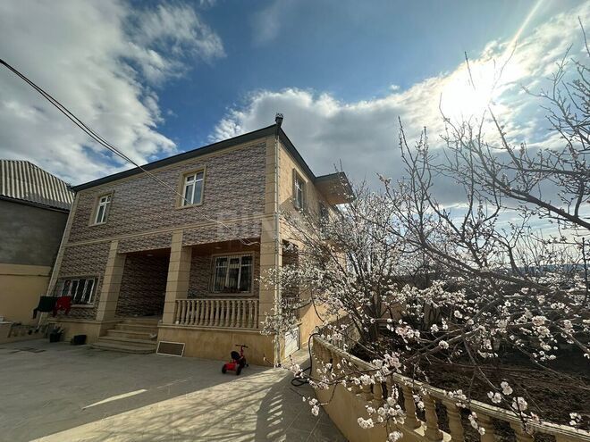8 otaqlı həyət evi/bağ evi - Biləcəri q. - 250 m² (2)