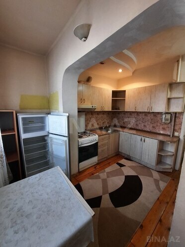 2 otaqlı köhnə tikili - 7-ci mikrorayon q. - 60 m² (18)