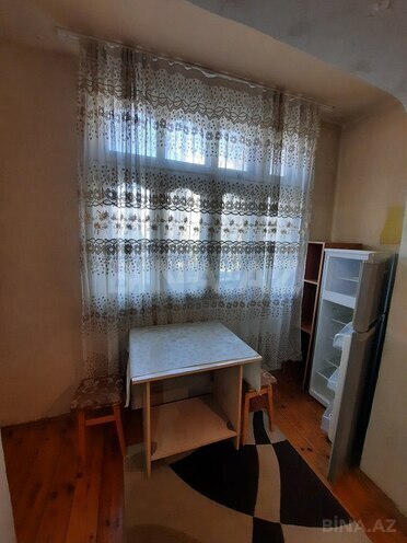 2 otaqlı köhnə tikili - 7-ci mikrorayon q. - 60 m² (22)