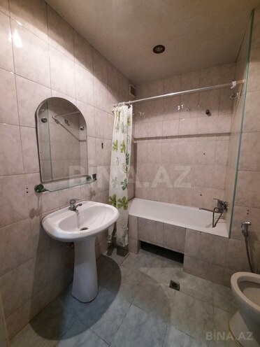 2 otaqlı köhnə tikili - 7-ci mikrorayon q. - 60 m² (23)