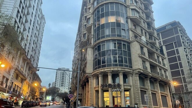 4-комн. новостройка - м. Ичеришехер - 195 м² (2)
