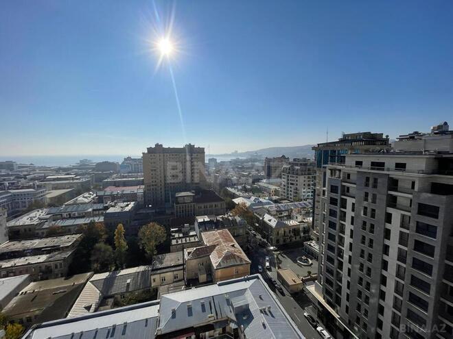 Продаётся 4-комн. новостройка 220 м², м. Сахил, photo 4 from 29