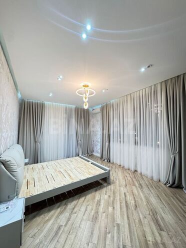 7 otaqlı həyət evi/bağ evi - Mərdəkan q. - 500 m² (23)