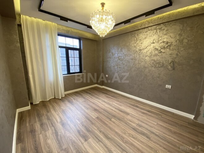 3-комн. новостройка - м. 28 мая - 115 м² (9)